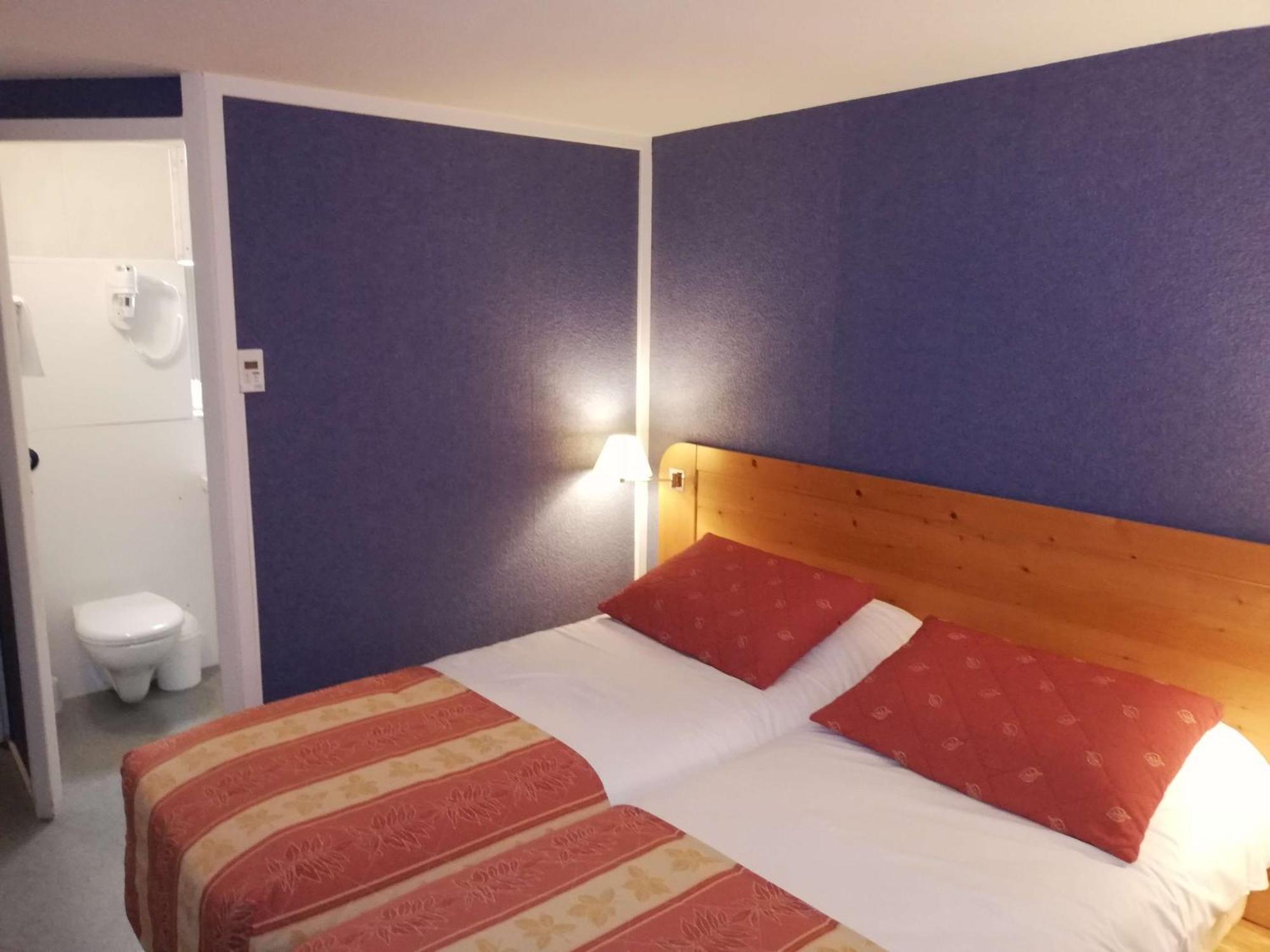Brit Vallee Du Lot Hotel